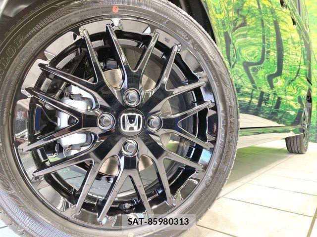 Honda N BOX CUSTOM 2026-07 8158886-11
