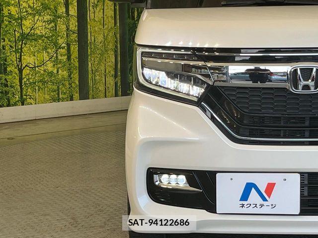 Honda N BOX CUSTOM 2018-03 8158896-11