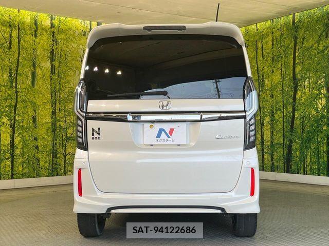 Honda N BOX CUSTOM 2018-03 8158896-14