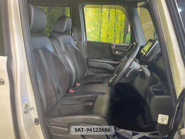 Honda N BOX CUSTOM 2018-03 8158896-7