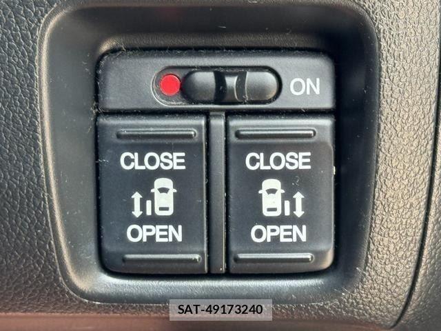 Honda N BOX CUSTOM 2014-08 8158903-26