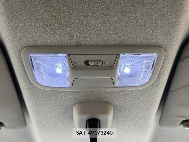 Honda N BOX CUSTOM 2014-08 8158903-29