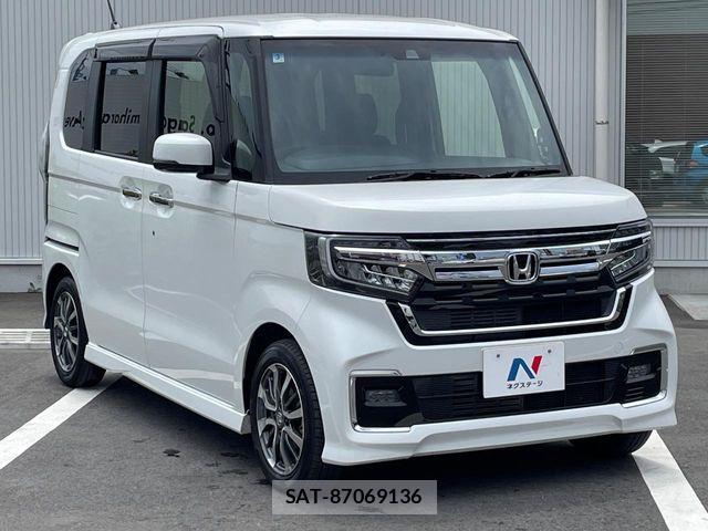 Honda N BOX CUSTOM 2022-03 8158889-16