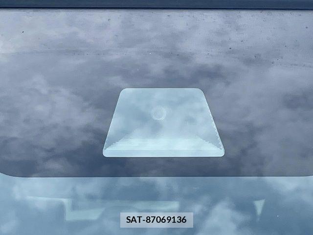 Honda N BOX CUSTOM 2022-03 8158889-4