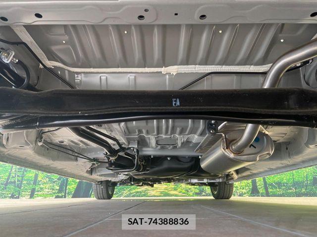 Honda N BOX CUSTOM 2026-05 8158887-18