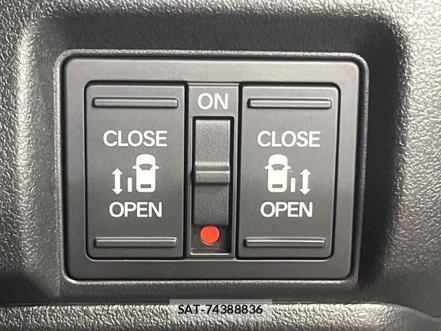 Honda N BOX CUSTOM 2026-05 8158887-2