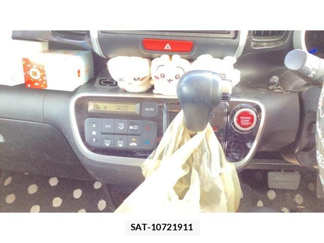 Honda N BOX CUSTOM 2015-09 8158904-17