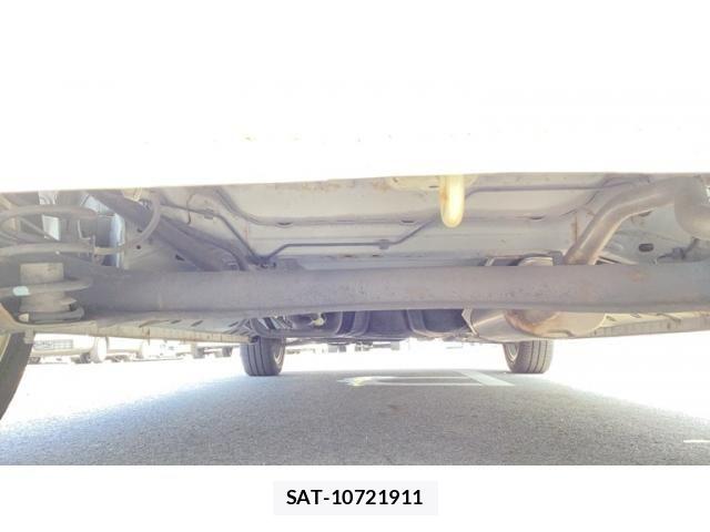Honda N BOX CUSTOM 2015-09 8158904-5