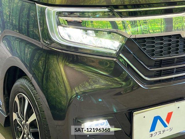Honda N BOX CUSTOM 2020-02 8158902-11