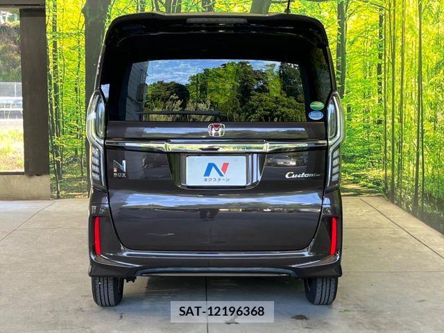 Honda N BOX CUSTOM 2020-02 8158902-14