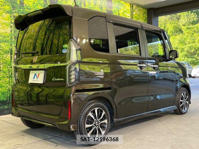 Honda N BOX CUSTOM 2020-02 8158902-16