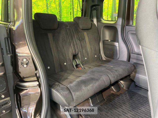 Honda N BOX CUSTOM 2020-02 8158902-8