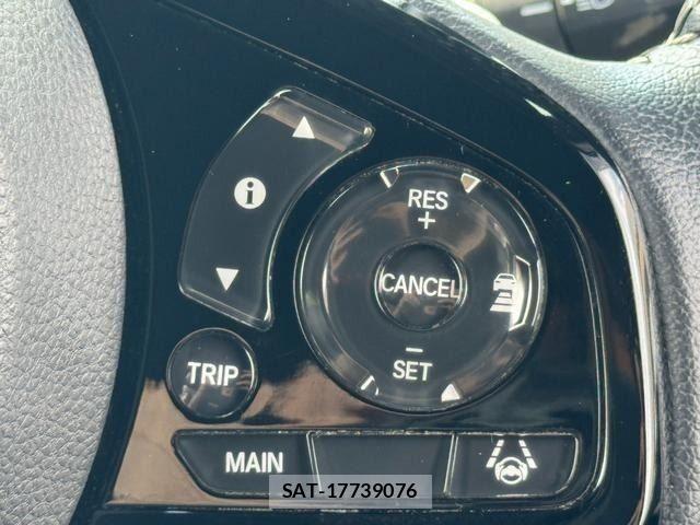 Honda N BOX CUSTOM 2021-04 8158893-13