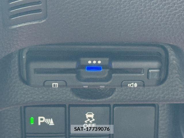 Honda N BOX CUSTOM 2021-04 8158893-27