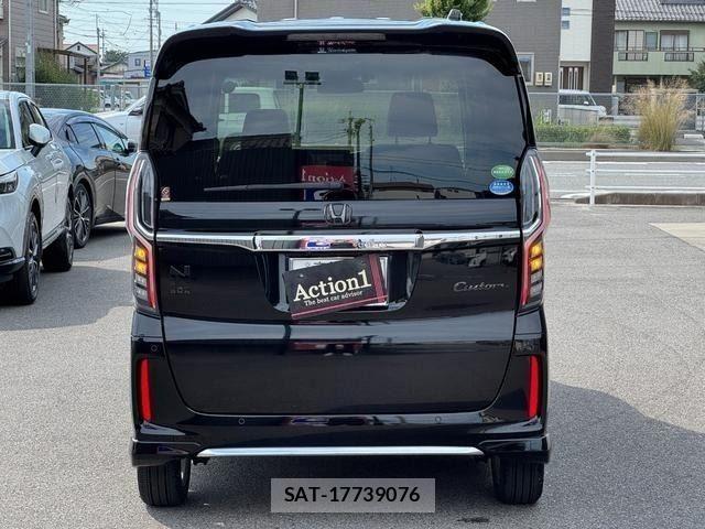 Honda N BOX CUSTOM 2021-04 8158893-4