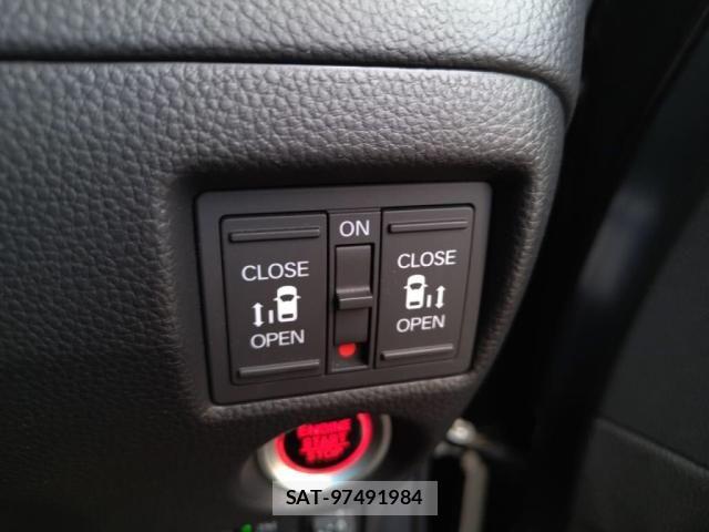 Honda N BOX CUSTOM 2022-07 8158892-15