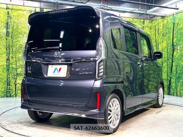 Honda N BOX CUSTOM 2023-03 8209014-16