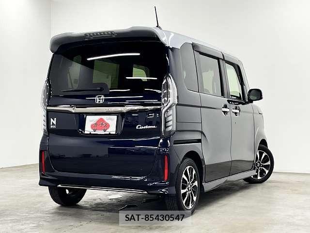 Honda N BOX CUSTOM 2021-08 8209058-2
