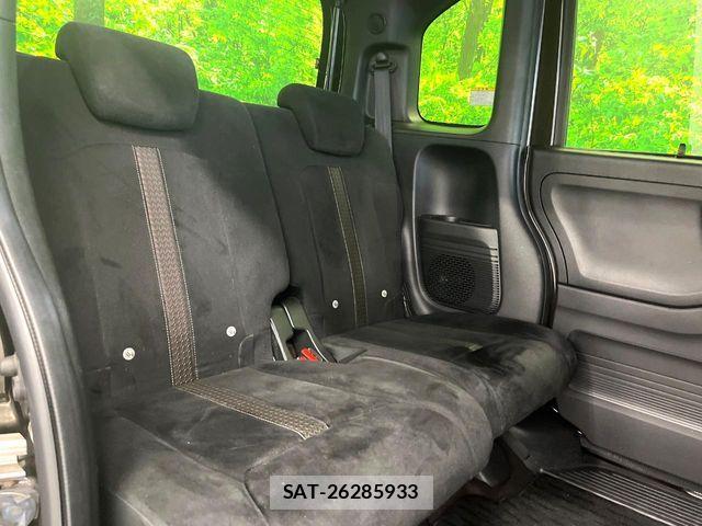 Honda N BOX CUSTOM 2018-03 8209095-9