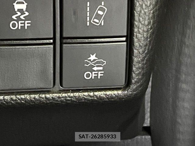 Honda N BOX CUSTOM 2018-03 8209095-5