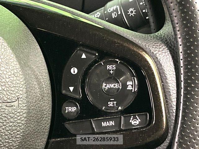 Honda N BOX CUSTOM 2018-03 8209095-6