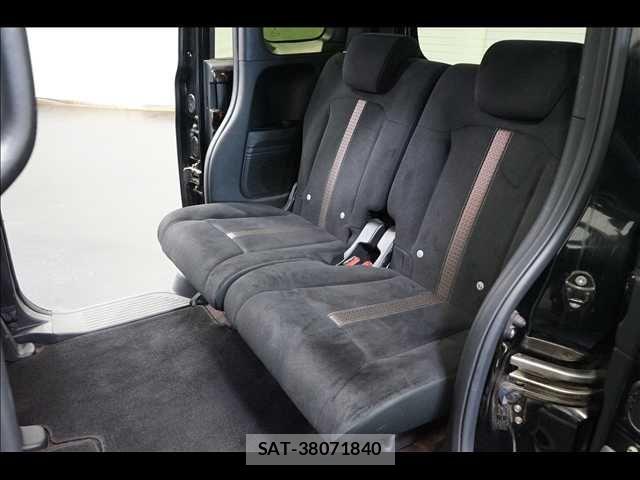 Honda N BOX CUSTOM 2017-10 8209091-17