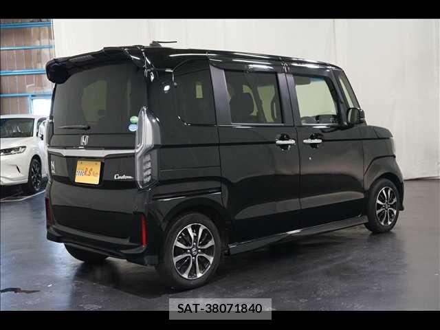 Honda N BOX CUSTOM 2017-10 8209091-8