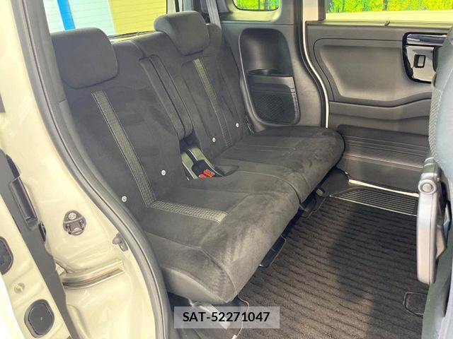 Honda N BOX CUSTOM 2021-01 8209074-8