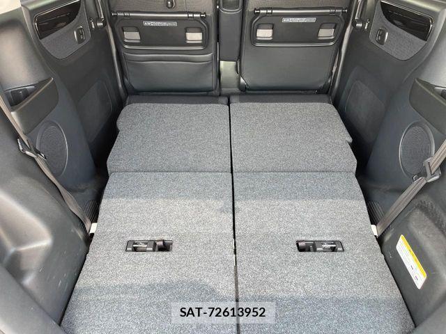 Honda N BOX CUSTOM 2015-08 8209110-10