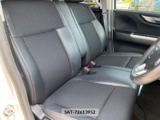 Honda N BOX CUSTOM 2015-08 8209110-8