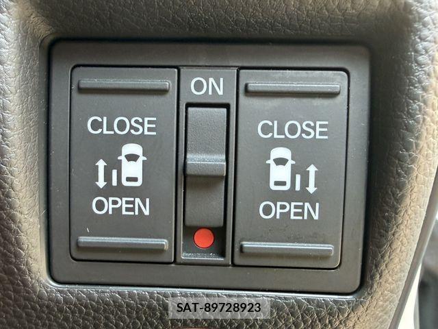 Honda N BOX CUSTOM 2020-06 8209082-12