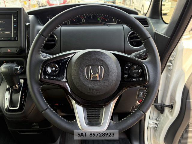 Honda N BOX CUSTOM 2020-06 8209082-14