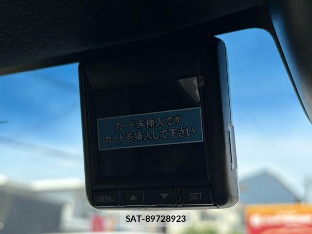 Honda N BOX CUSTOM 2020-06 8209082-5