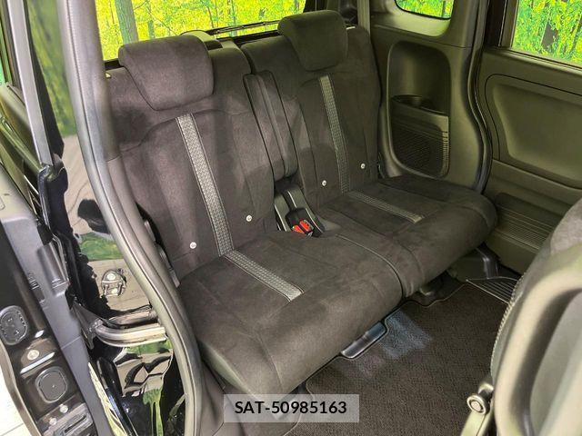 Honda N BOX CUSTOM 2021-11 8209039-8