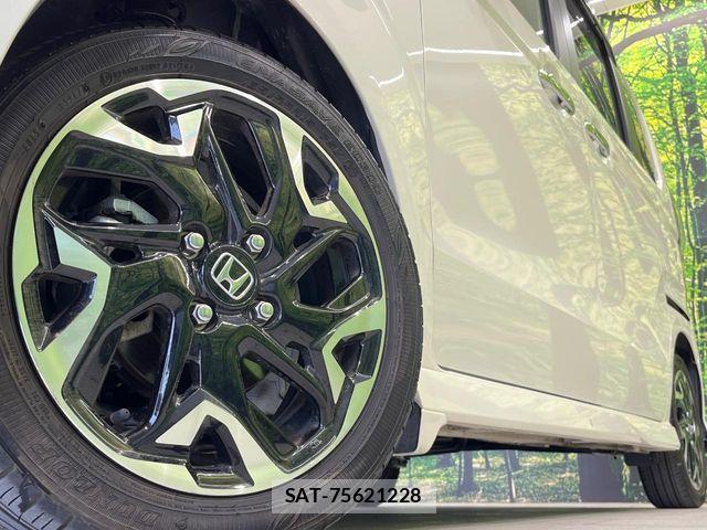Honda N BOX CUSTOM 2017-11 8209069-12