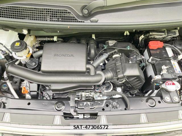 Honda N BOX CUSTOM 2026-06 8209038-17