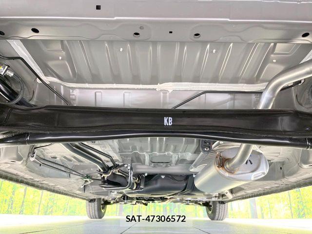 Honda N BOX CUSTOM 2026-06 8209038-18