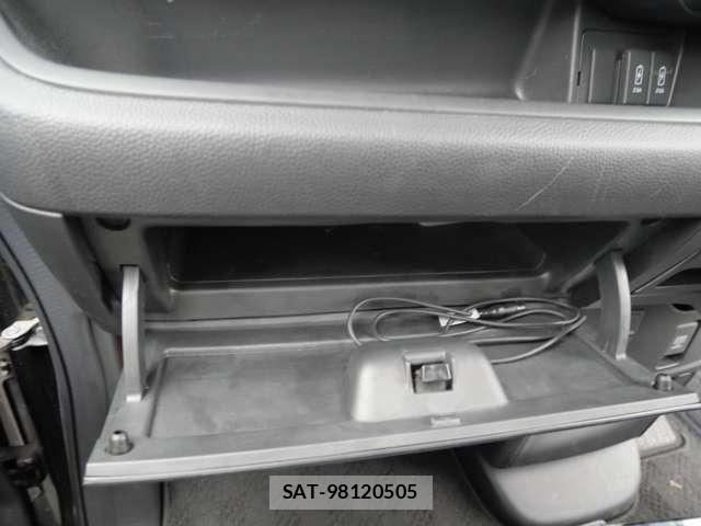 Honda N BOX CUSTOM 2021-08 8209080-19