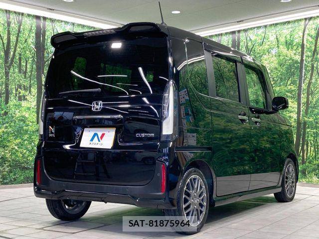 Honda N BOX CUSTOM 2024-07 8209020-16