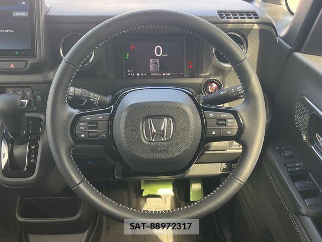 Honda N BOX CUSTOM 2024-10 8209024-11