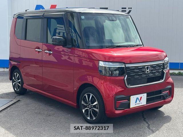 Honda N BOX CUSTOM 2024-10 8209024-16