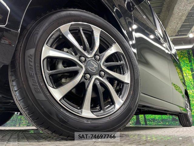 Honda N BOX CUSTOM 2025-09 8209034-12
