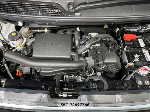Honda N BOX CUSTOM 2025-09 8209034-17