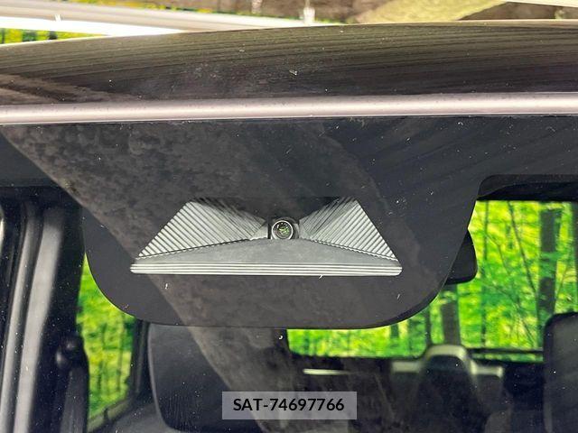 Honda N BOX CUSTOM 2025-09 8209034-2