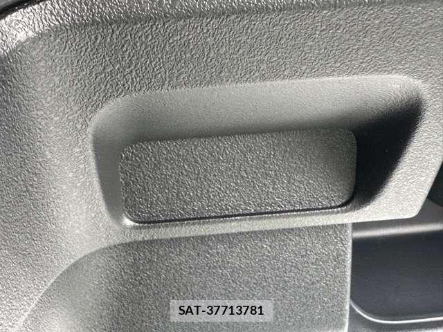Honda N BOX CUSTOM 2026-05 8209010-17