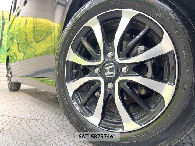 Honda N BOX CUSTOM 2020-05 8209068-12