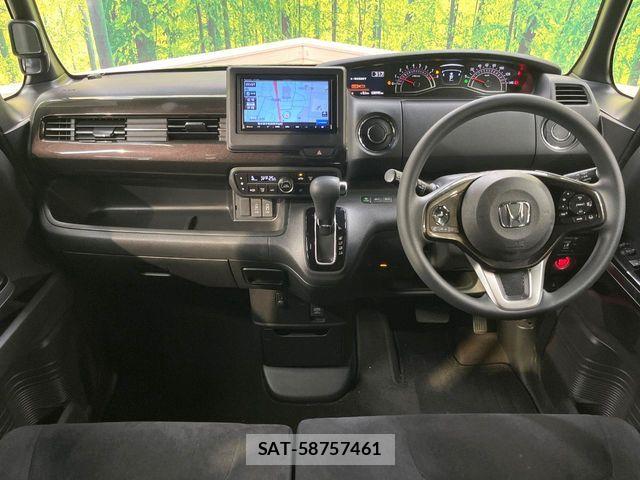 Honda N BOX CUSTOM 2020-05 8209068-1