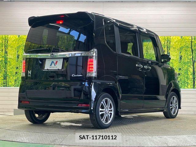 Honda N BOX CUSTOM 2015-02 8209111-16