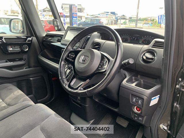 Honda N BOX CUSTOM 2021-07 8209092-16