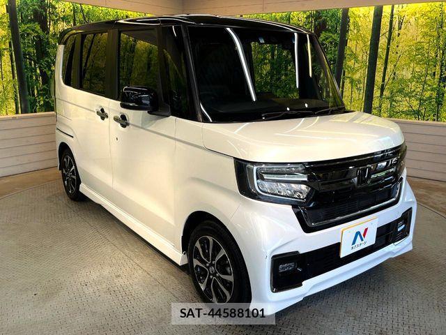 Honda N BOX CUSTOM 2021-08 8209070-15